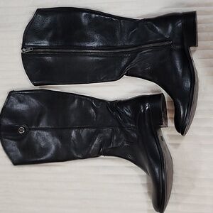 FRYE Melissa Button Tall Inside Zip Wide Calf Boots, Black Leather, Size 8.5 M